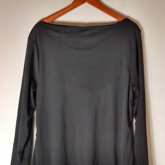 FG 18 - 20W Twisted Front Stretch Top in Black Plus Funeral - Picture 2 of 5